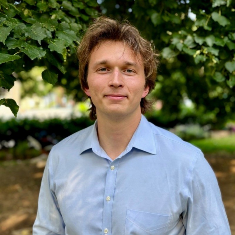 Photo of Calvin Isley